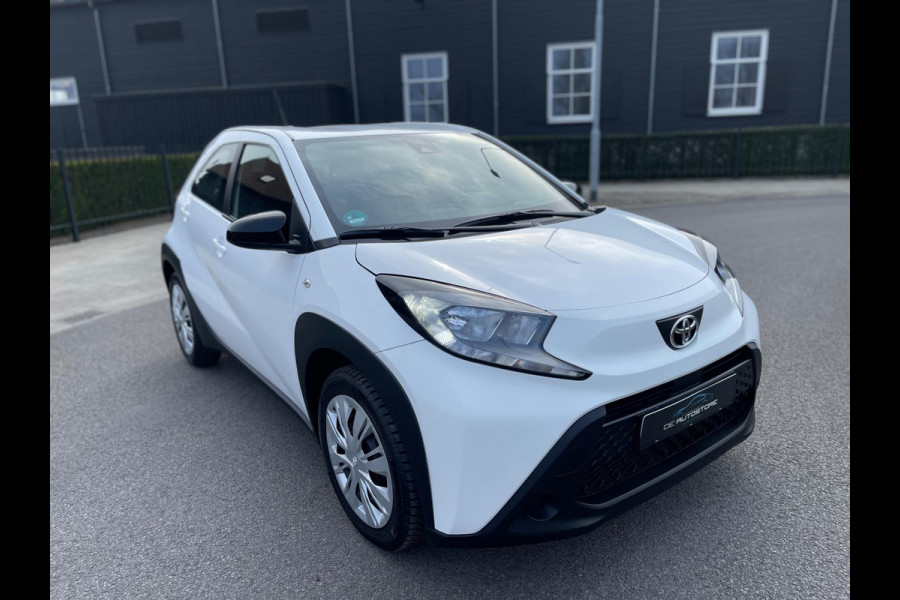 Toyota Aygo X 1.0 VVT-i MT Play CAMERA NAVI APPLE-CARPLAY