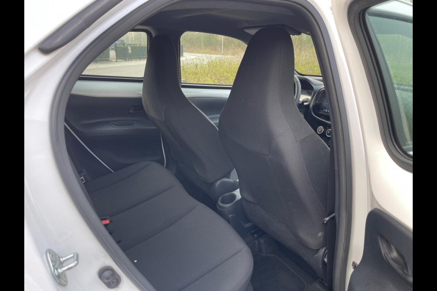 Toyota Aygo X 1.0 VVT-i MT Play CAMERA NAVI APPLE-CARPLAY