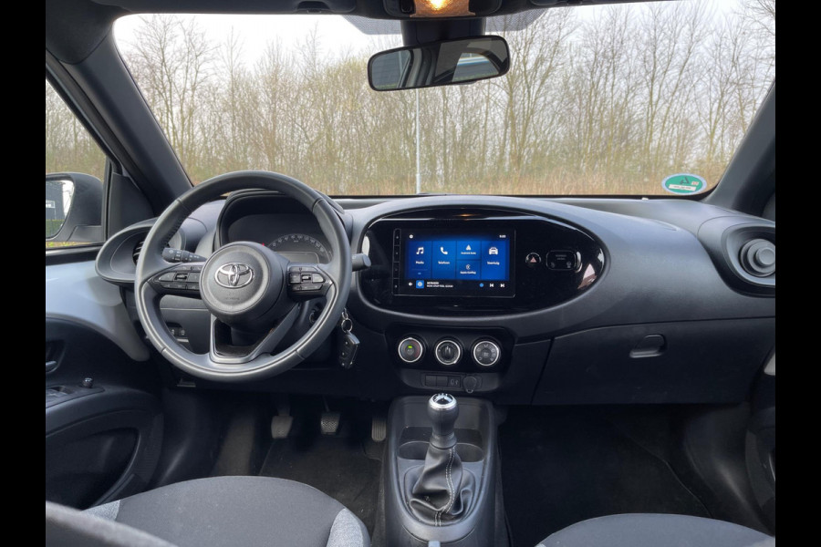 Toyota Aygo X 1.0 VVT-i MT Play CAMERA NAVI APPLE-CARPLAY