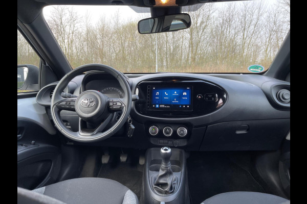 Toyota Aygo X 1.0 VVT-i MT Play CAMERA NAVI APPLE-CARPLAY