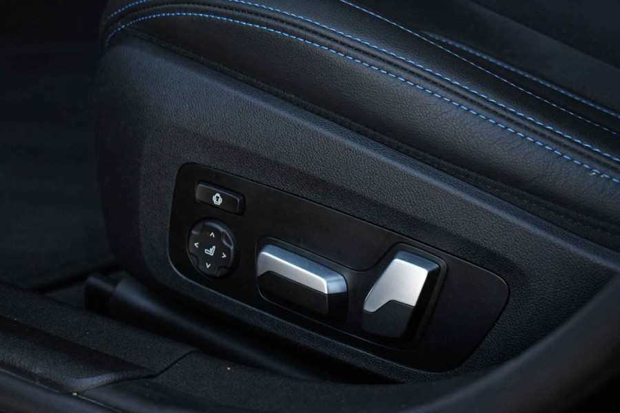 BMW 3 Serie Touring 330e xDrive M-Sport Pano ACC H/K 360 HUD El-zetel 19inch