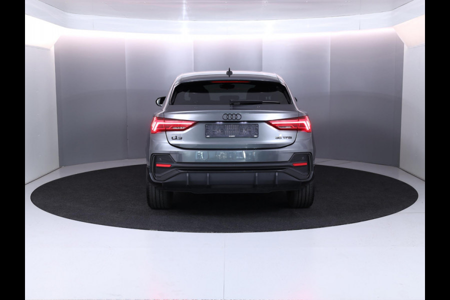 Audi Q3 Sportback 35 TFSI S Edition 150 pk S-tronic | Navigatie | Parkeersensoren | LED koplampen | Stoelverwarming | S-Line |