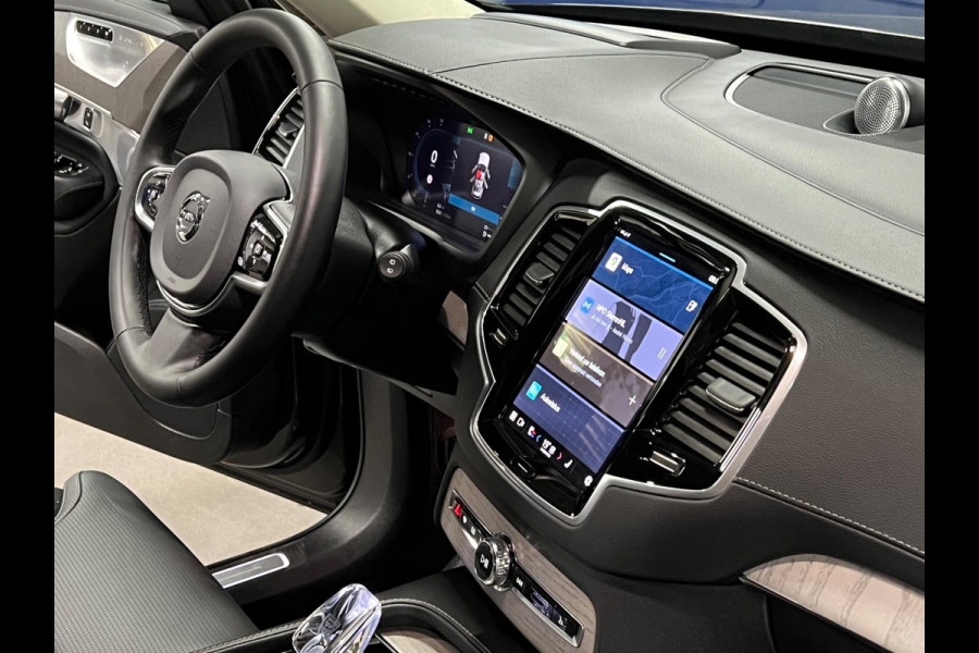 Volvo XC90 Recharge T8 AWD Ultimate Dark | Open dak | Luchtvering | Massage | Bowers&Wilkins | Adapt. Cruise | Geventileerde stoel