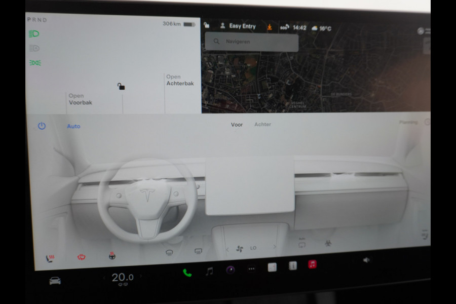 Tesla Model Y RWD 60kWh LFP 300PK Warmtepomp FSD-Computer 3 Auto-Pilot Sleutel-loos(via-GSM) Leder Premium Audio Camera's Panormadak Adap.Crui Elektr. Acht.klep WiFi Priv.Glass AEB ASR ESP IsoFix Connected-Services 1600kg Trekvermogen Orig.NLse Auto Accu-Garantie 6-2031/160.000km 1e Eigenaar 11kw thuis of snelladen tot 170kWh