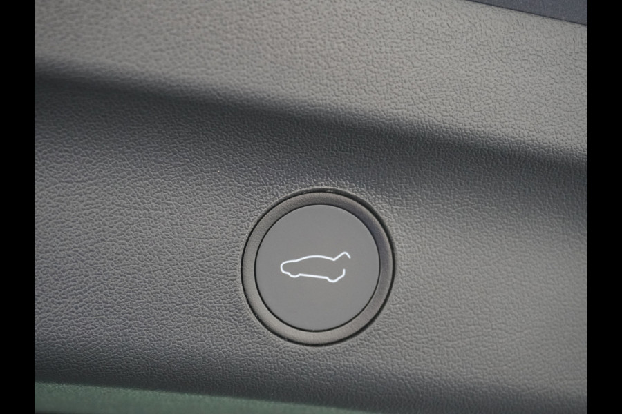 Tesla Model Y RWD 60kWh LFP 300PK Warmtepomp FSD-Computer 3 Auto-Pilot Sleutel-loos(via-GSM) Leder Premium Audio Camera's Panormadak Adap.Crui Elektr. Acht.klep WiFi Priv.Glass AEB ASR ESP IsoFix Connected-Services 1600kg Trekvermogen Orig.NLse Auto Accu-Garantie 6-2031/160.000km 1e Eigenaar 11kw thuis of snelladen tot 170kWh
