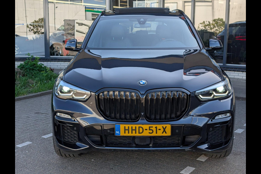BMW X5 XDrive45e High Executive / M-Pakket / Luchtvering / Trekhaak