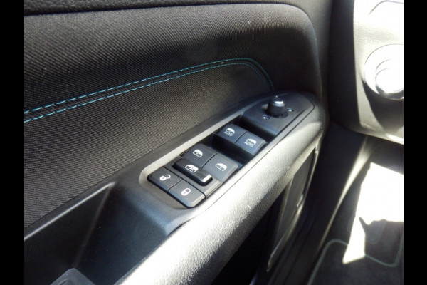 Jeep Compass 4xe 240 Hybride | Upland | leder | Navi | 18" |