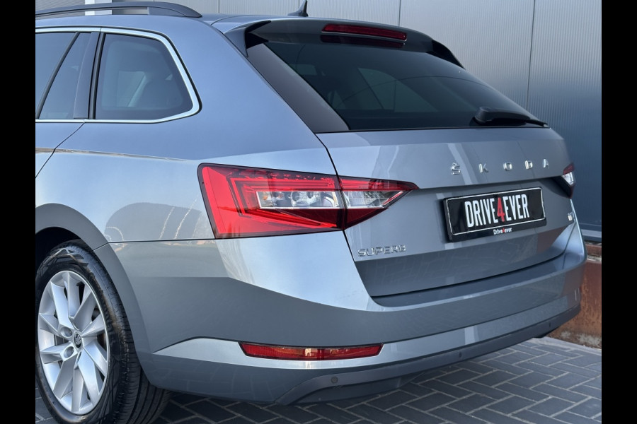 Škoda Superb Combi 1.4 TSI iV Sp. Bns ed 218PK NAVI PDC CR CONTROL ECC ELEK PAKKET