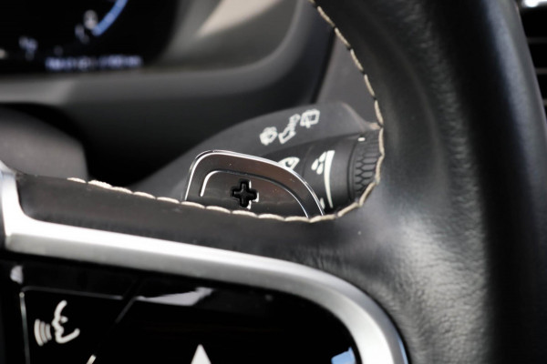 Volvo XC90 2.0 T8 Twin Engine AWD R-Design - 7-PERSOONS