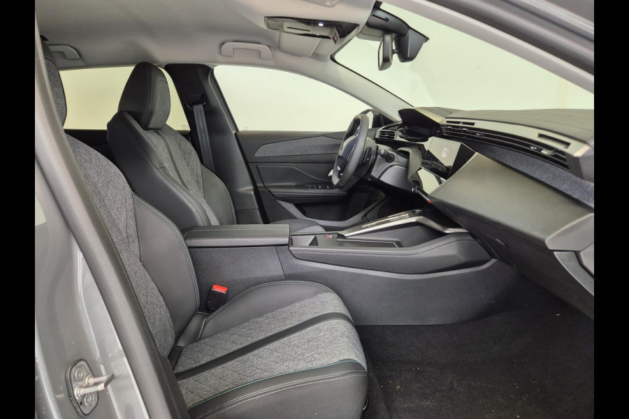 Peugeot 408 1.2 PureTech Allure 130 EAT8 Automaat | Navigatie | Achteruitrijcamera | Keyless Entry | Apple Carplay/Android Auto |