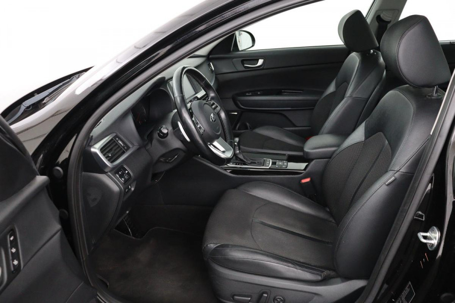 Kia Optima 1.6 T-GDI DynamicPlusLine | Panoramadak | Harman/Kardon | Stoelverwarming | Carplay | Camera | Half leder | Stuurverwarming | Navigatie