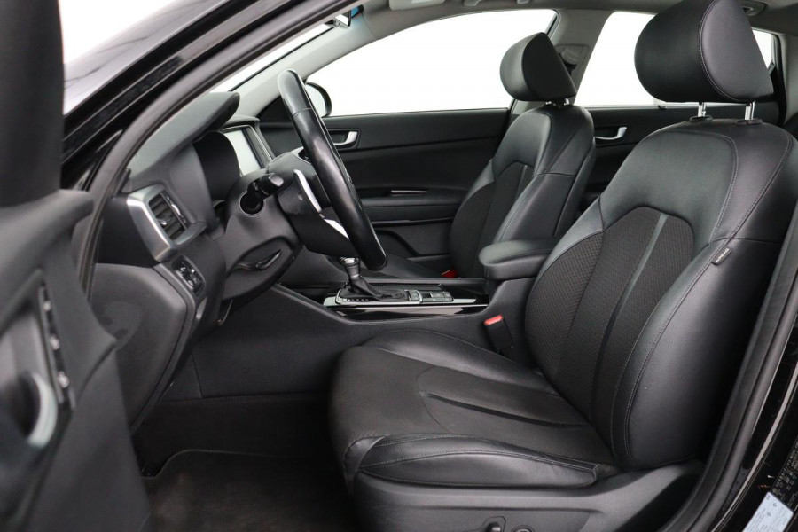 Kia Optima 1.6 T-GDI DynamicPlusLine | Panoramadak | Harman/Kardon | Stoelverwarming | Carplay | Camera | Half leder | Stuurverwarming | Navigatie