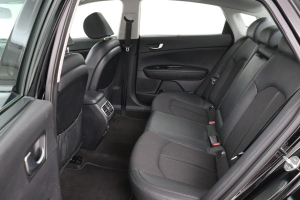 Kia Optima 1.6 T-GDI DynamicPlusLine | Panoramadak | Harman/Kardon | Stoelverwarming | Carplay | Camera | Half leder | Stuurverwarming | Navigatie