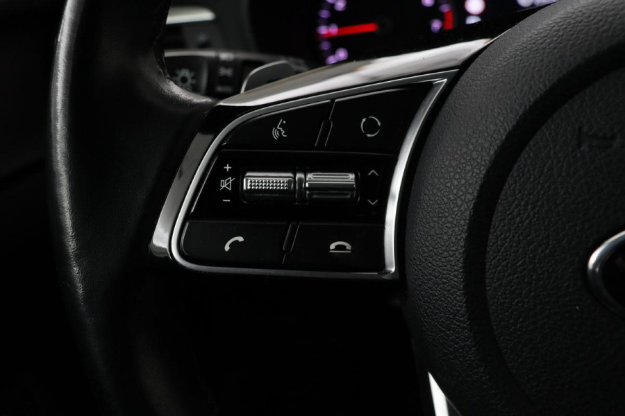 Kia Optima 1.6 T-GDI DynamicPlusLine | Panoramadak | Harman/Kardon | Stoelverwarming | Carplay | Camera | Half leder | Stuurverwarming | Navigatie