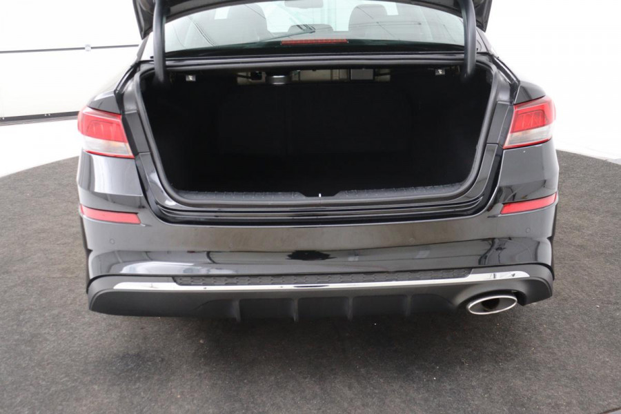 Kia Optima 1.6 T-GDI DynamicPlusLine | Panoramadak | Harman/Kardon | Stoelverwarming | Carplay | Camera | Half leder | Stuurverwarming | Navigatie