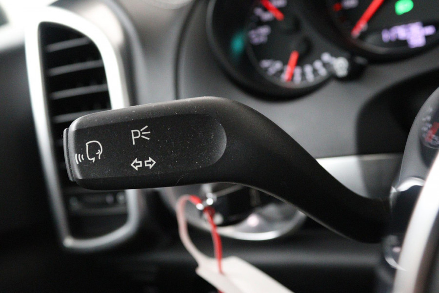 Porsche Cayenne 3.6 GTS | 441PK | CARPLAY!! | GOED ONDERH | SPORT CHRONO | BURMESTER | 360° CAMERA | SPORT STUUR |
