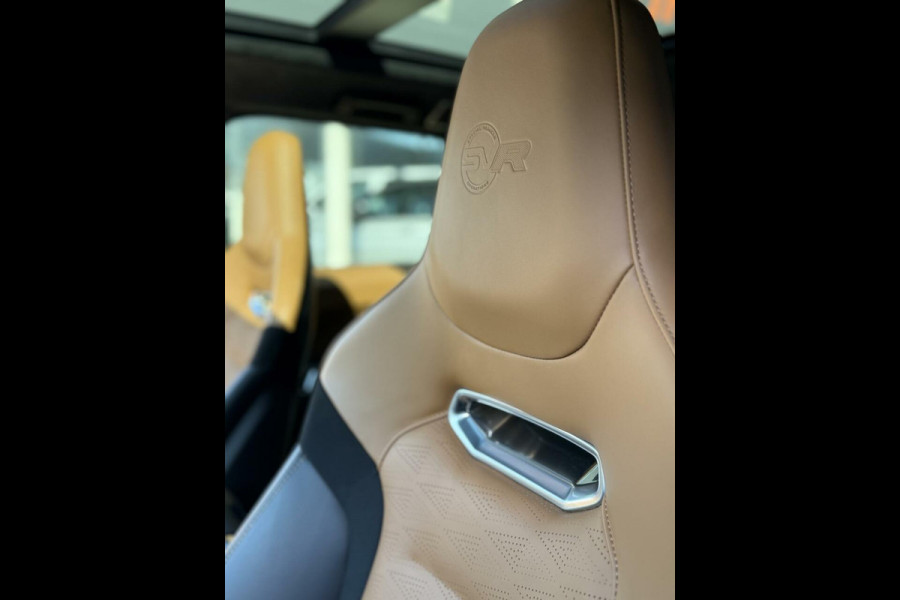 Land Rover Range Rover Sport P575 SVR Carbon Edition