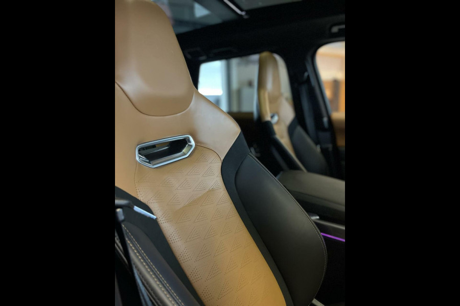 Land Rover Range Rover Sport P575 SVR Carbon Edition
