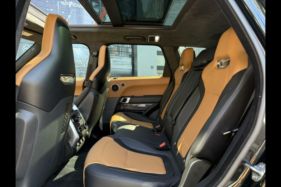 Land Rover Range Rover Sport P575 SVR Carbon Edition