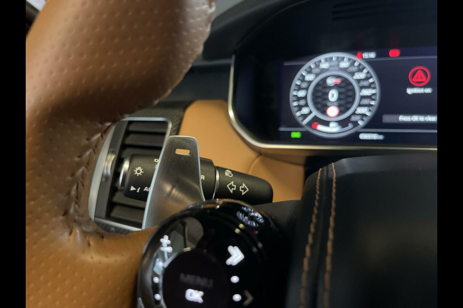Land Rover Range Rover Sport P575 SVR Carbon Edition