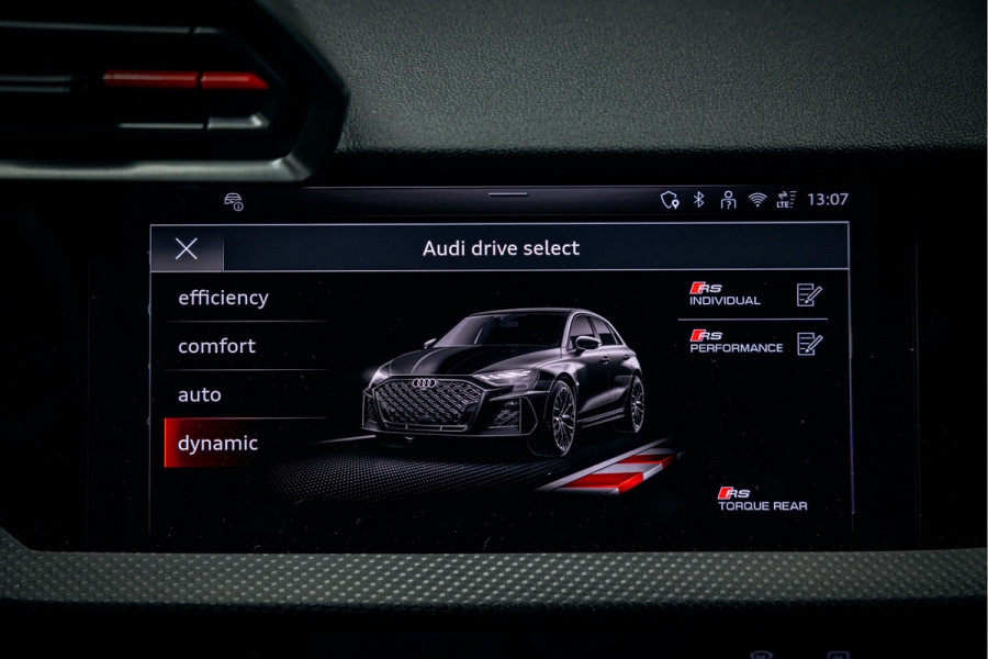 Audi RS3 Sportback 2.5 TFSI RS 3 quattro Z.G.A.N RS3 full options!!!