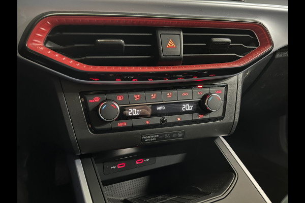 Seat Arona 1.0 TSI FR Bus. Intense | Facelift | Camera | Carplay | Matrix LED | Virtual | Ambient | Fabrieksgarantie