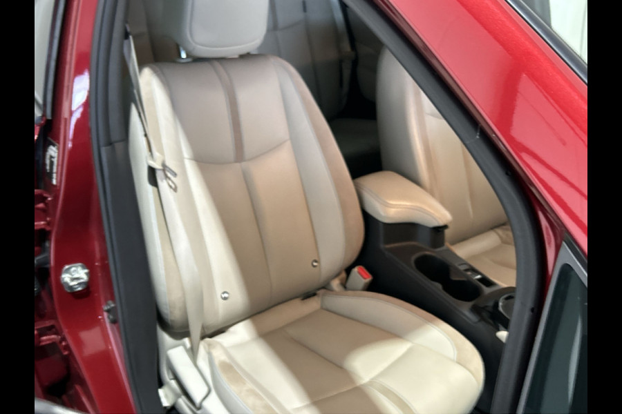 Nissan Leaf Tekna 40 kWh | Stoelverwarming | Lederen Bekleding | | SoH (batterijcheck) 85 % score!