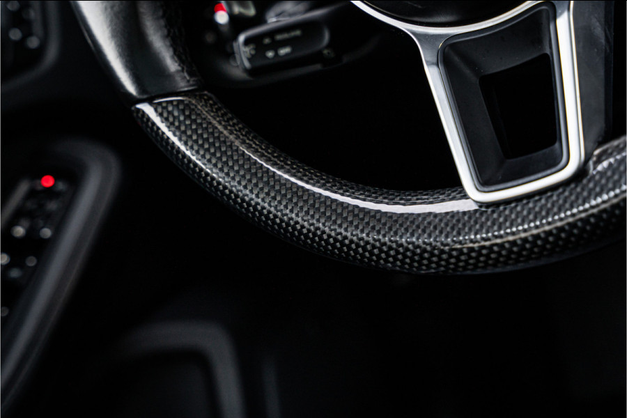 Porsche Macan 3.0 S - Facelift l Carbon l Alcantara Hemel l Panorama | Luchtv. | Elek. Trekhaak