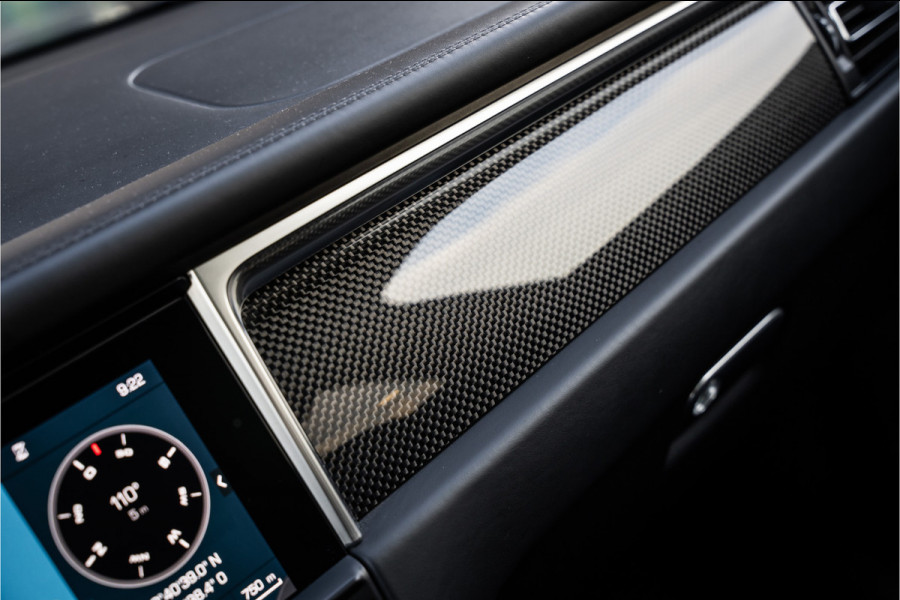 Porsche Macan 3.0 S - Facelift l Carbon l Alcantara Hemel l Panorama | Luchtv. | Elek. Trekhaak