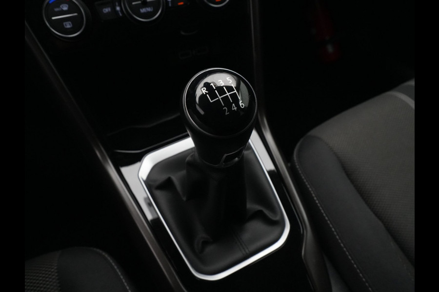 Volkswagen T-Roc 1.0 TSI Style Navigatie Stoelverwarming Pdc Side Assist