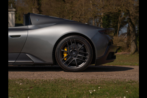 Maserati MC20 Cielo 3.0 V6 | Lift | Keramisch | Alcantara interieur | ADAS | Sonus Faber | E-LSD