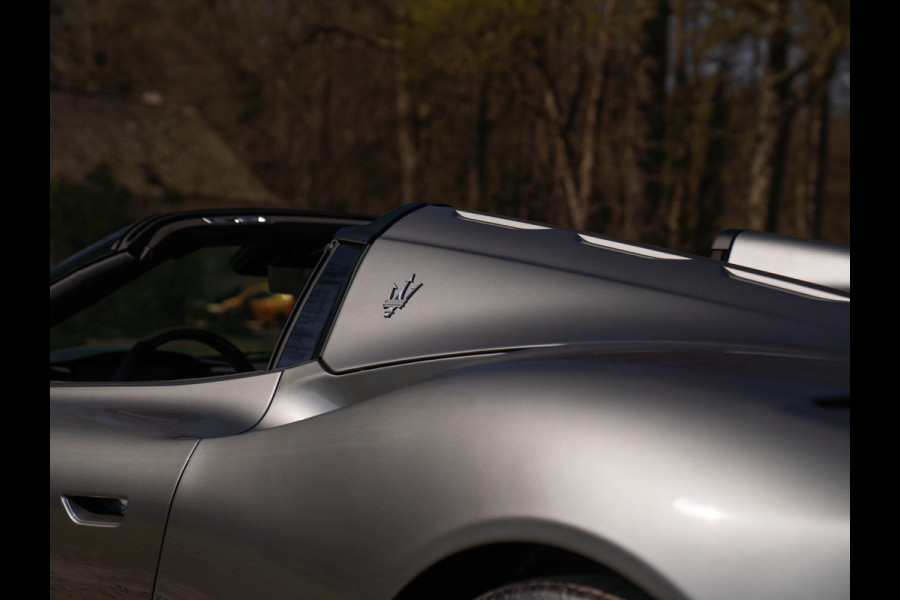 Maserati MC20 Cielo 3.0 V6 | Lift | Keramisch | Alcantara interieur | ADAS | Sonus Faber | E-LSD