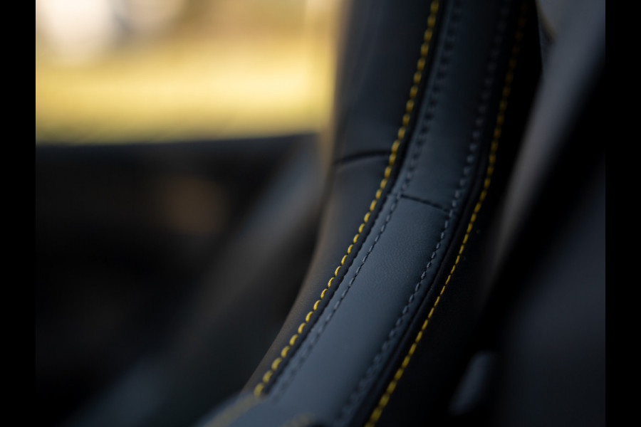 Maserati MC20 Cielo 3.0 V6 | Lift | Keramisch | Alcantara interieur | ADAS | Sonus Faber | E-LSD