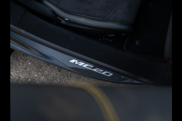 Maserati MC20 Cielo 3.0 V6 | Lift | Keramisch | Alcantara interieur | ADAS | Sonus Faber | E-LSD