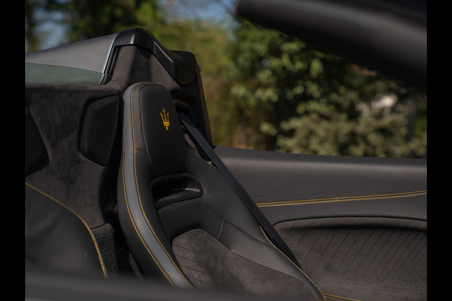 Maserati MC20 Cielo 3.0 V6 | Lift | Keramisch | Alcantara interieur | ADAS | Sonus Faber | E-LSD