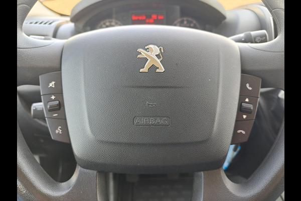 Peugeot Boxer 330 2.2 BlueHDi 120 L2H1 Premium 1e eig. Airco , camara , cruise , Apk mei 2026 , pacht bus!