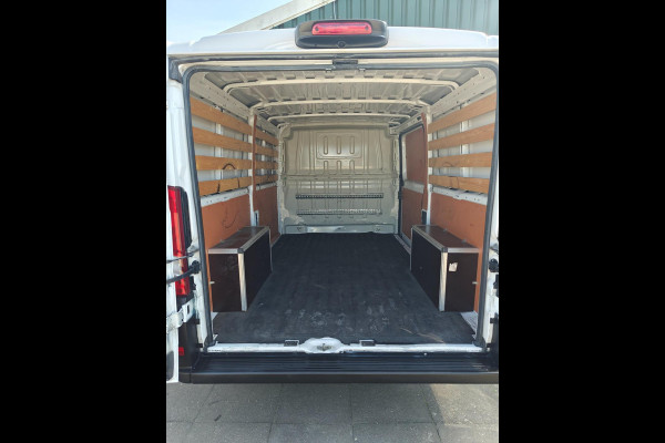 Peugeot Boxer 330 2.2 BlueHDi 120 L2H1 Premium 1e eig. Airco , camara , cruise , Apk mei 2026 , pacht bus!