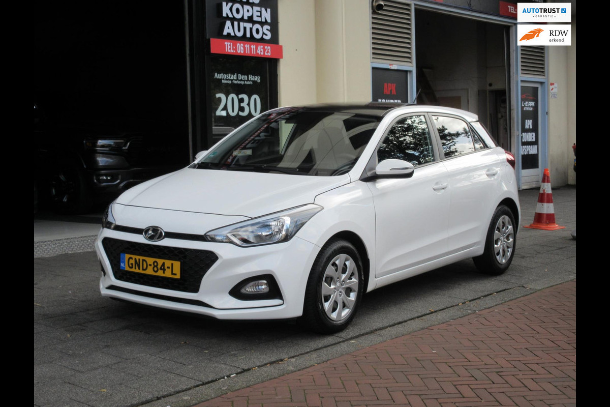 Hyundai i20 1.2 LP i-Drive Cool 5 Deurs Airco Navi Carplay