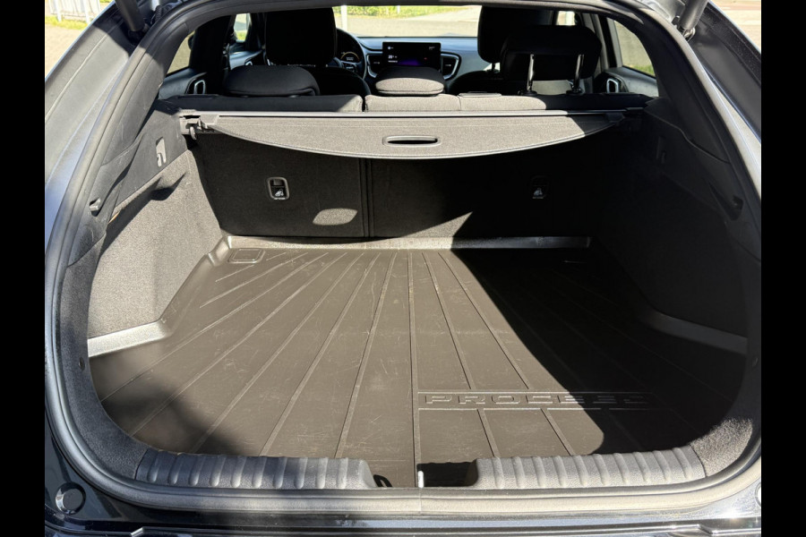 Kia ProCeed 1.5 T-GDi GT-Line Automaat | SPORTSTOELEN | NAVIGATIE | CAMERA | VOLLEDIGE ONDERHOUDSHISTORIE |
