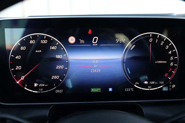 Mercedes-Benz GLC 300e AMG 4-Matic Aut9 | 313PK | Massage | Pano | Head-up | Keyles-go | Stoelkoeling | Digital-light | Stuurwielverw. | Air-balan