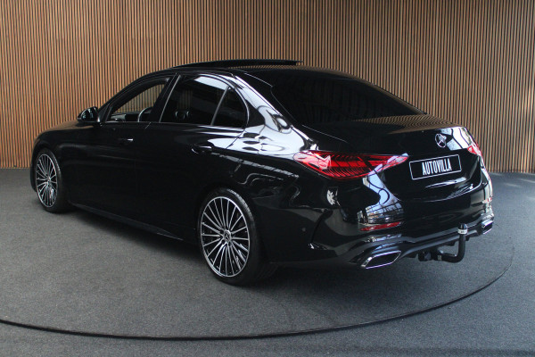 Mercedes-Benz C-Klasse 180 AMG Panodak Leer Camera  Nightpack Navi Burmester PTS Ambient LM velgen Afneemb. trekhaak