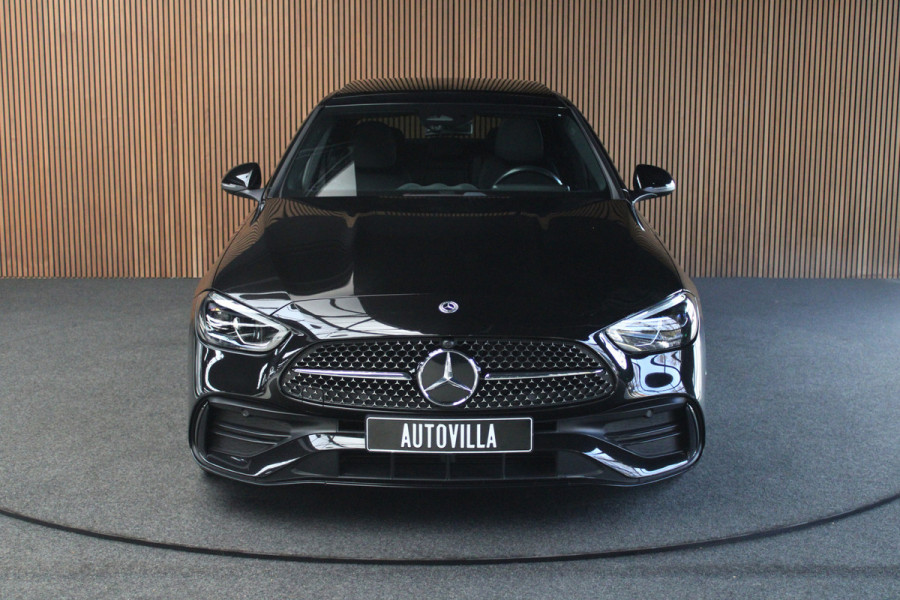 Mercedes-Benz C-Klasse 180 AMG Panodak Leer Camera  Nightpack Navi Burmester PTS Ambient LM velgen Afneemb. trekhaak
