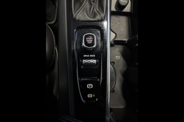 Volvo V60 2.0 T5 R-Design Clima | Navi | PDC | LED | Harman / Kardon |Trekhaak