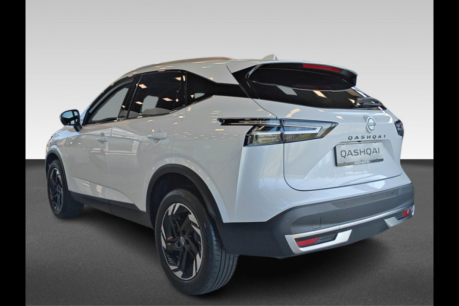 Nissan QASHQAI 1.3 MHEV Xtronic N-Connecta Cold Pack Glass Roof | €8.000,- korting | 1800 KG trekgewicht
