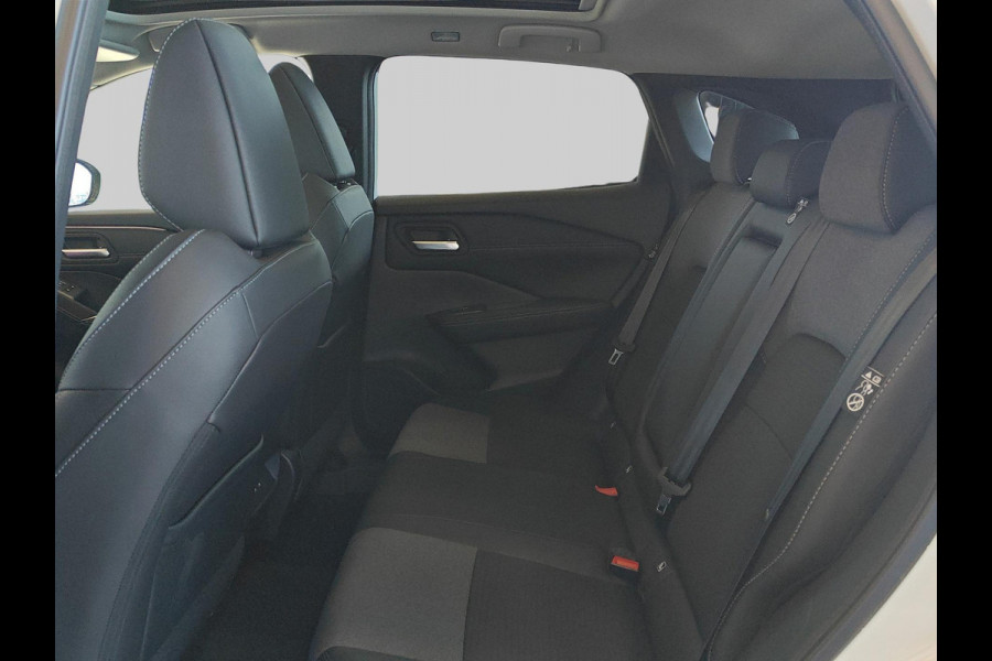Nissan QASHQAI 1.3 MHEV Xtronic N-Connecta Cold Pack Glass Roof | €8.000,- korting | 1800 KG trekgewicht