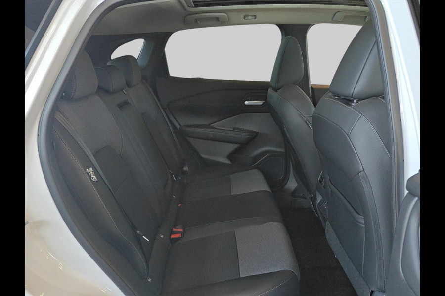 Nissan QASHQAI 1.3 MHEV Xtronic N-Connecta Cold Pack Glass Roof | €8.000,- korting | 1800 KG trekgewicht