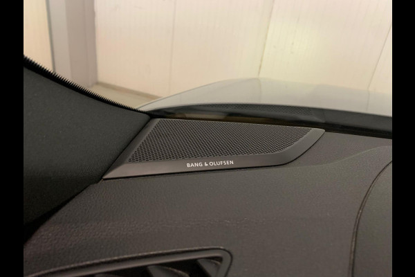 Audi RSQ3 Sportback TFSI RS | PANO | BLACK OPTIC | NARDO | B&O | KAMELEON FOLIE