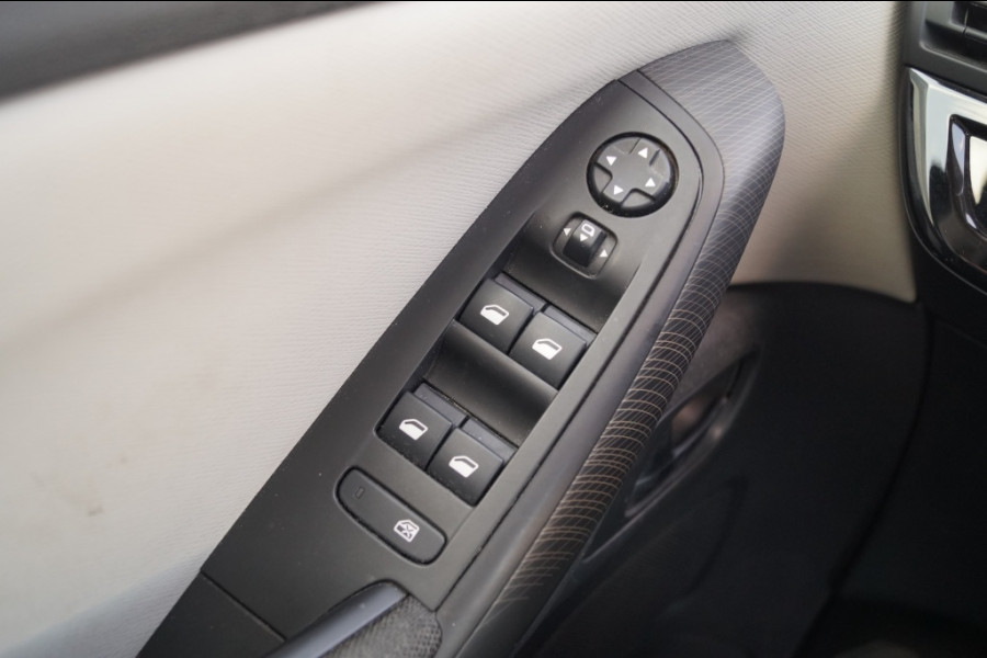 Citroën Grand C4 Spacetourer 1.2 PureTech Origins 7-persoons -PANO-NAVI-