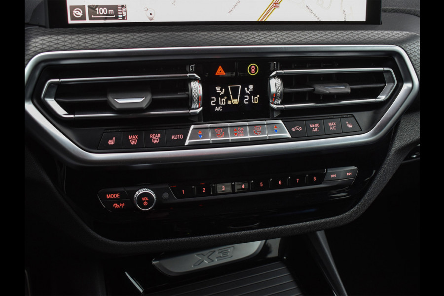 BMW X3 xDrive30e M-SPORT | CRUISE CONTROL | ELEKTR. TREKHAAK | ACHTERUITRIJ CAMERA | STOEL- EN STUUR VERWARMING |