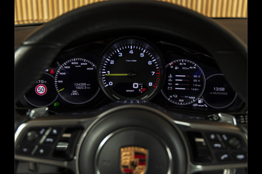 Porsche Panamera Sport Turismo 2.9 4 E-Hybrid PANO-21"-BOSE